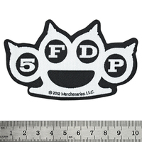 Нашивка ткана FIVE FINGER DEATH PUNCH - KNUCKLES CUT-OUT (ofp-315) Изображение