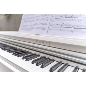 Цифровое фортепиано KAWAI KDP110 White Изображение