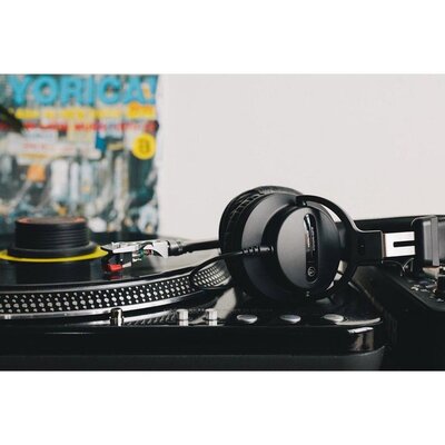 Наушники Audio-Technica ATH-PRO5x Черные Изображение