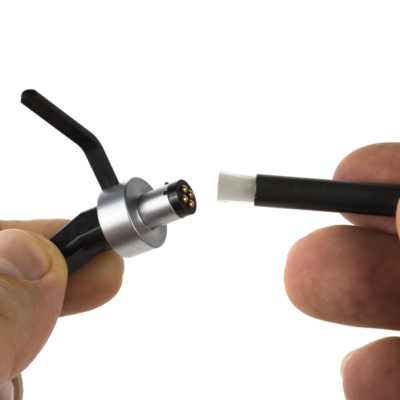 Набір для чищення контактів Reloop Tone Arm & Cartridge Contact Cleanin Set Зображення