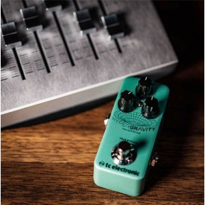 Педаль эффектов TC Electronic HyperGravity Mini Compressor Изображение