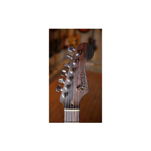 Электрогитара FENDER RARITIES FLAME MAPLE TOP STRATOCASTER Изображение