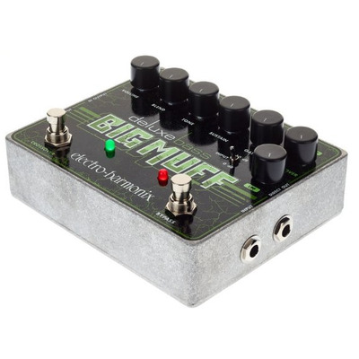 Гитарная педаль Electro-harmonix Deluxe Bass Big Muff Изображение