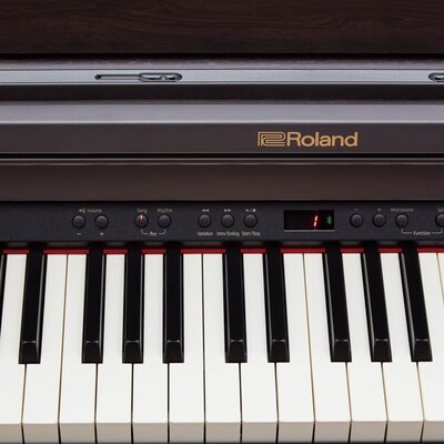 Цифровое фортепиано Roland RP501R-CB Изображение