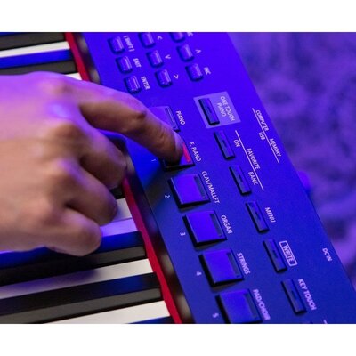 Сценічне фортепіано Roland RD88 Зображення