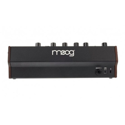 Синтезатор аналоговый Moog MOD-MOTHER-032 Изображение