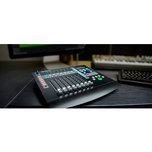 MIDI-контролер PreSonus FaderPort8 Зображення