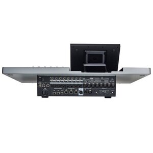 Цифровий мікшерний пульт Behringer WING Зображення