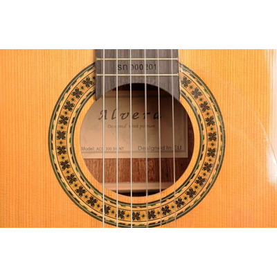 Класична гітара Alvera ACG300 4/4 Зображення