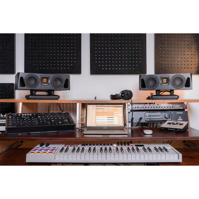 Студійний монітор ADAM AUDIO A44H Зображення