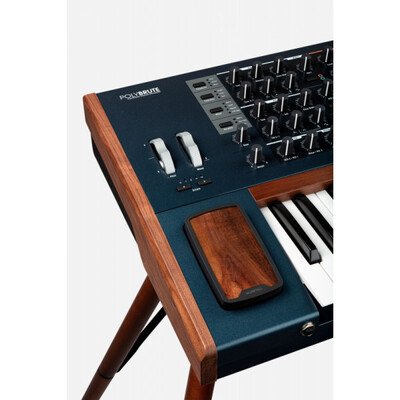 Аналоговый синтезатор Arturia PolyBrute Изображение