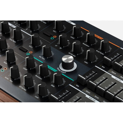 Аналоговый синтезатор Arturia PolyBrute Изображение