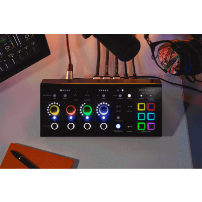 Ігровий аудіомікшер Roland BRIDGE CAST X Зображення