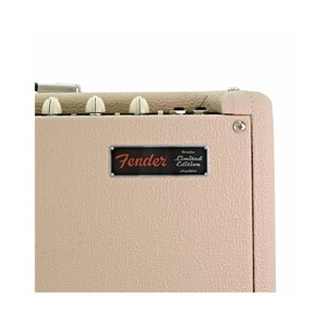 Комбоусилитель для электрогитар Fender Hot Rod Deluxe Iv Ltd Blonde W/Cannabis Rex (2231206403) Изображение
