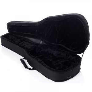Кофр для классической гитары BESPECO FOAM100CG Изображение
