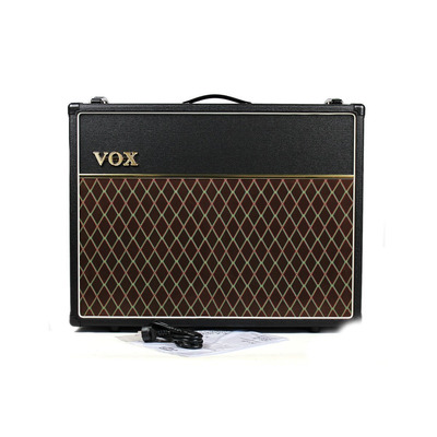 Гитарный комбоусилитель VOX AC30C2X Изображение