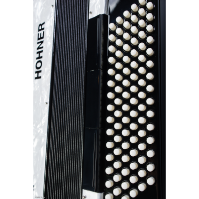 Баян Hohner Nova III 96 (A-4271) White Изображение