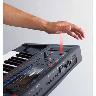 Клавишный синтезатор Roland Juno-Gi Изображение