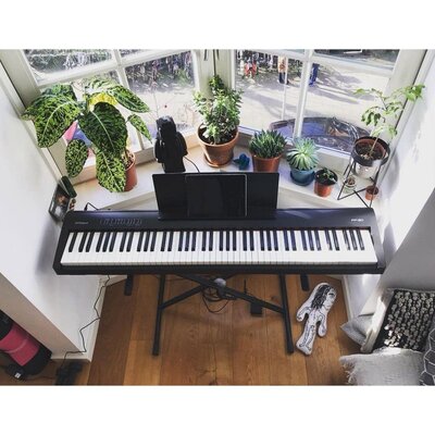 Цифрове фортепіано Roland FP-30-BK Зображення