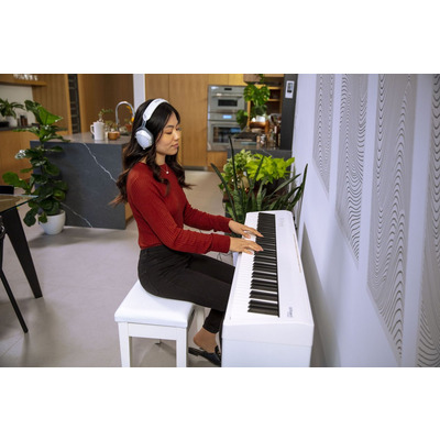 Цифровое пианино Roland FP30XWH+S Изображение