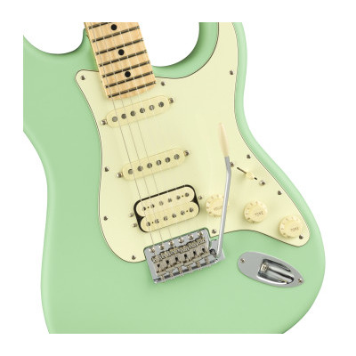 Электрогитара FENDER AMERICAN PERFORMER STRATOCASTER HSS MN SURF GREEN Изображение