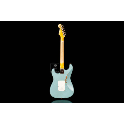 Электрогитара FENDER CUSTOM SHOP 1957 STRATOCASTER RELIC FADED AGED DAPHNE BLUE Изображение