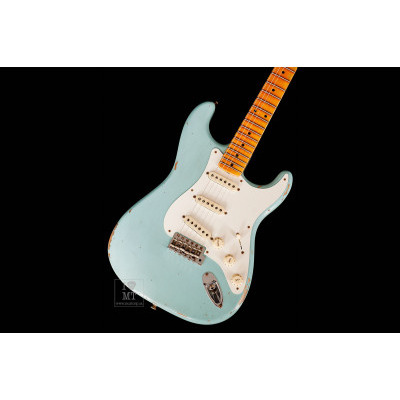 Електрогітара FENDER CUSTOM SHOP 1957 STRATOCASTER RELIC FADED AGED DAPHNE BLUE Зображення