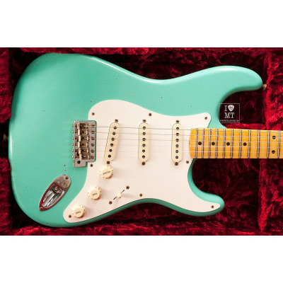 Електрогітара FENDER CUSTOM SHOP LIMITED EDITION 1957 STRATOCASTER JOURNEYMAN RELIC AGED SEA FOAM GREEN Зображення