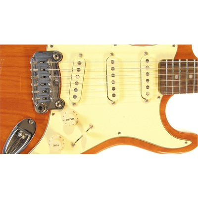 G&L LEGACY (Clear Orange, rosewood, 3-ply Vintage Cream). №CLF51040. Made in USA - Електрогітара Зображення