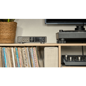 ЦАП із підсилювачем для навушників RME ADI-2/4 Pro SE Зображення