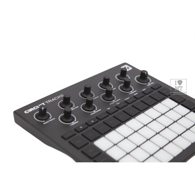 Синтезатор NOVATION Circuit Tracks Зображення