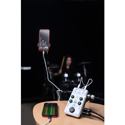 Портативний мікшерний пульт Joyo MOMIX Pro Изображение