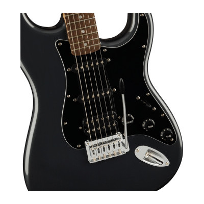 SQUIER by FENDER AFFINITY SERIES STRAT PACK HSS CHARCOAL FROST METALLIC Зображення