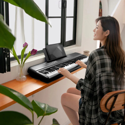 Цифрове піаніно The ONE COLOR (Black) Зображення