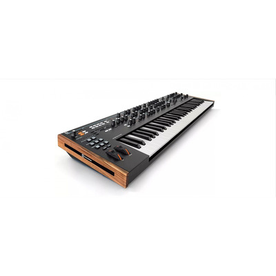 NOVATION Summit Синтезатор аналоговый Изображение