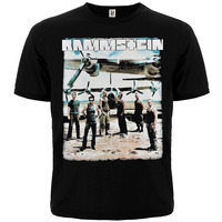 Футболка Rammstein (фото группы возле самолета) Изображение