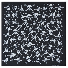 Бандана Черепа (черная метка) Изображение