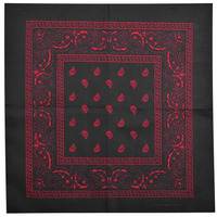 Бандана Огурцы красные на черном фоне Изображение