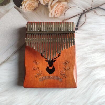 Калимба Natural с отверстием "Олень", 21 клавиша Изображение