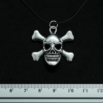 Кулон Череп черная метка Изображение