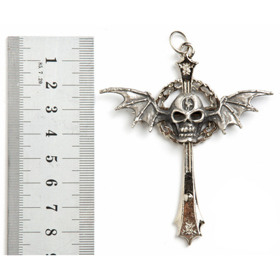 Кулон готический Череп с крыльями Изображение