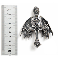 Кулон готичний Хрест з крилами і черепами Зображення