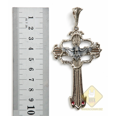 Кулон готический Крест с летучей мышью Изображение