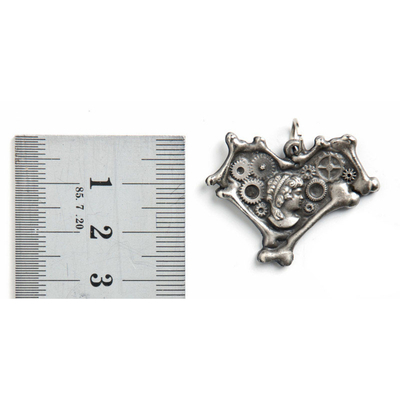 Кулон готический Сердце (биомеханика) Изображение