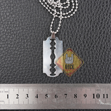 Кулон Лезо Зображення