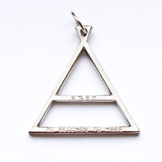 Кулон музыкальный 30 Seconds To Mars (триада) Изображение