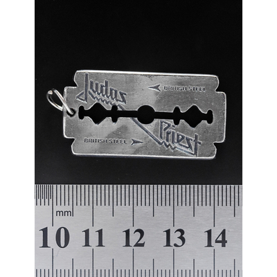 Кулон музыкальный Judas Priest "British Steel" (лезвие) Изображение