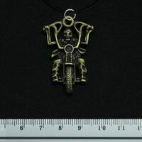 Кулон Скелет на мотоциклі (колір бронза) Зображення