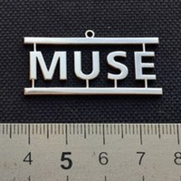 Кулон сталевий Muse (лого) Зображення