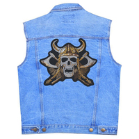 Нашивка наспинна Череп Вікінга з сокирами Зображення